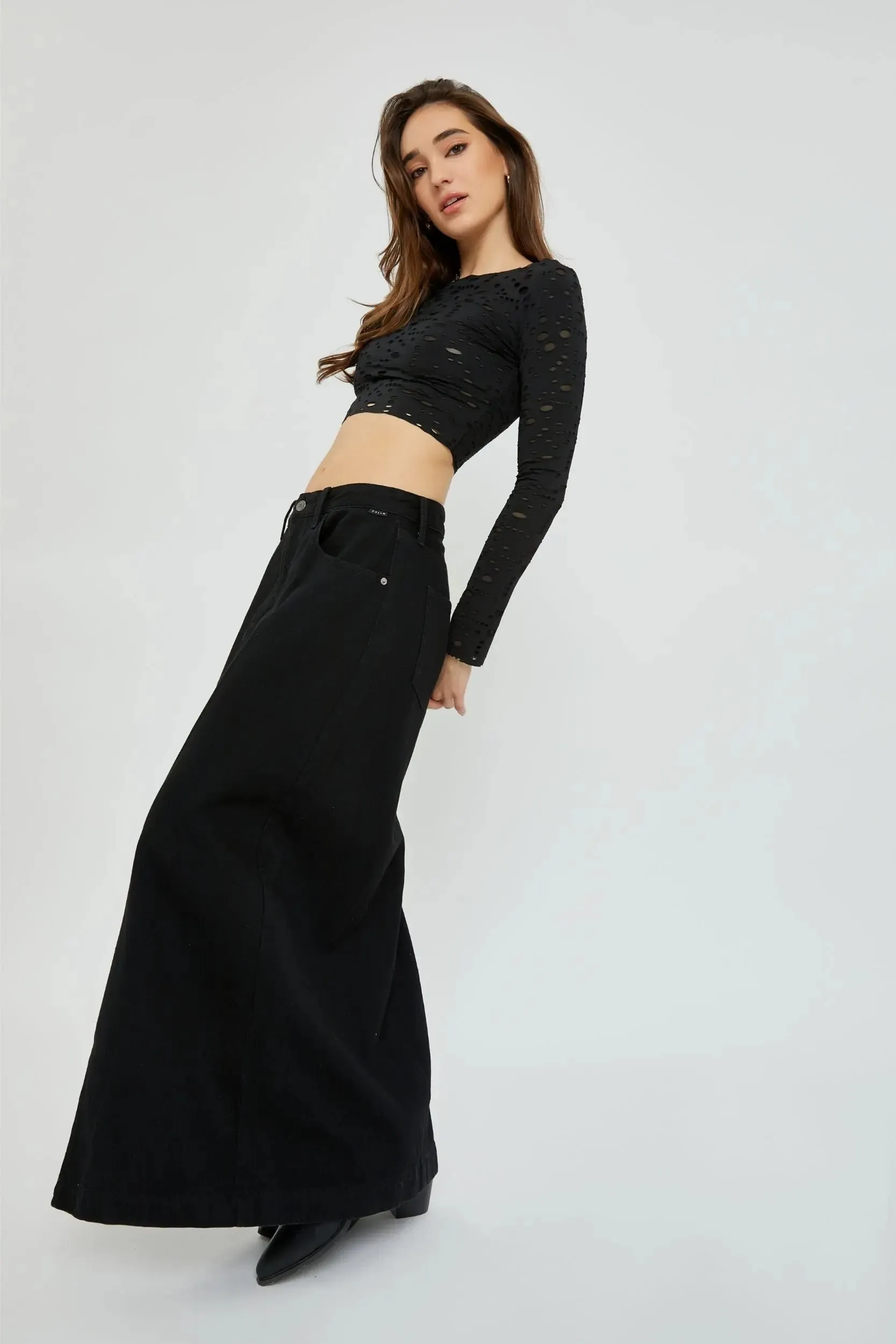 Cello Jeans Basic Mid Waisted Maxi Skirt – Effortless Style & Comfort