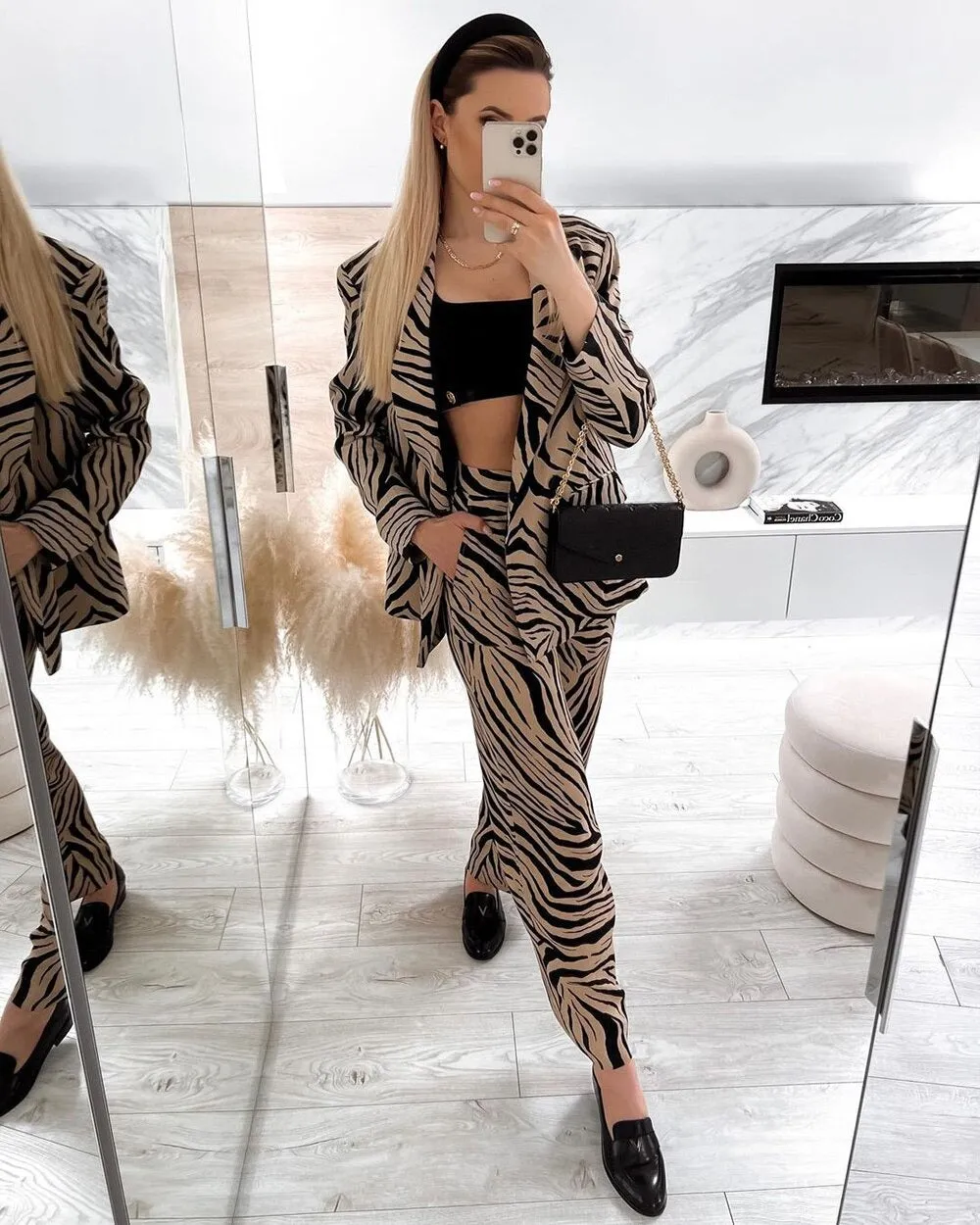 Kimora Printed Blazer and Pants Set