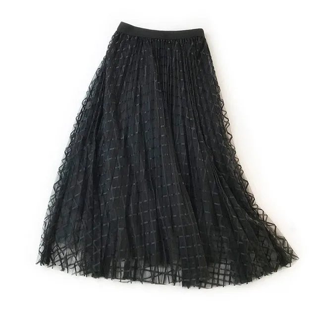 pleated skirt
