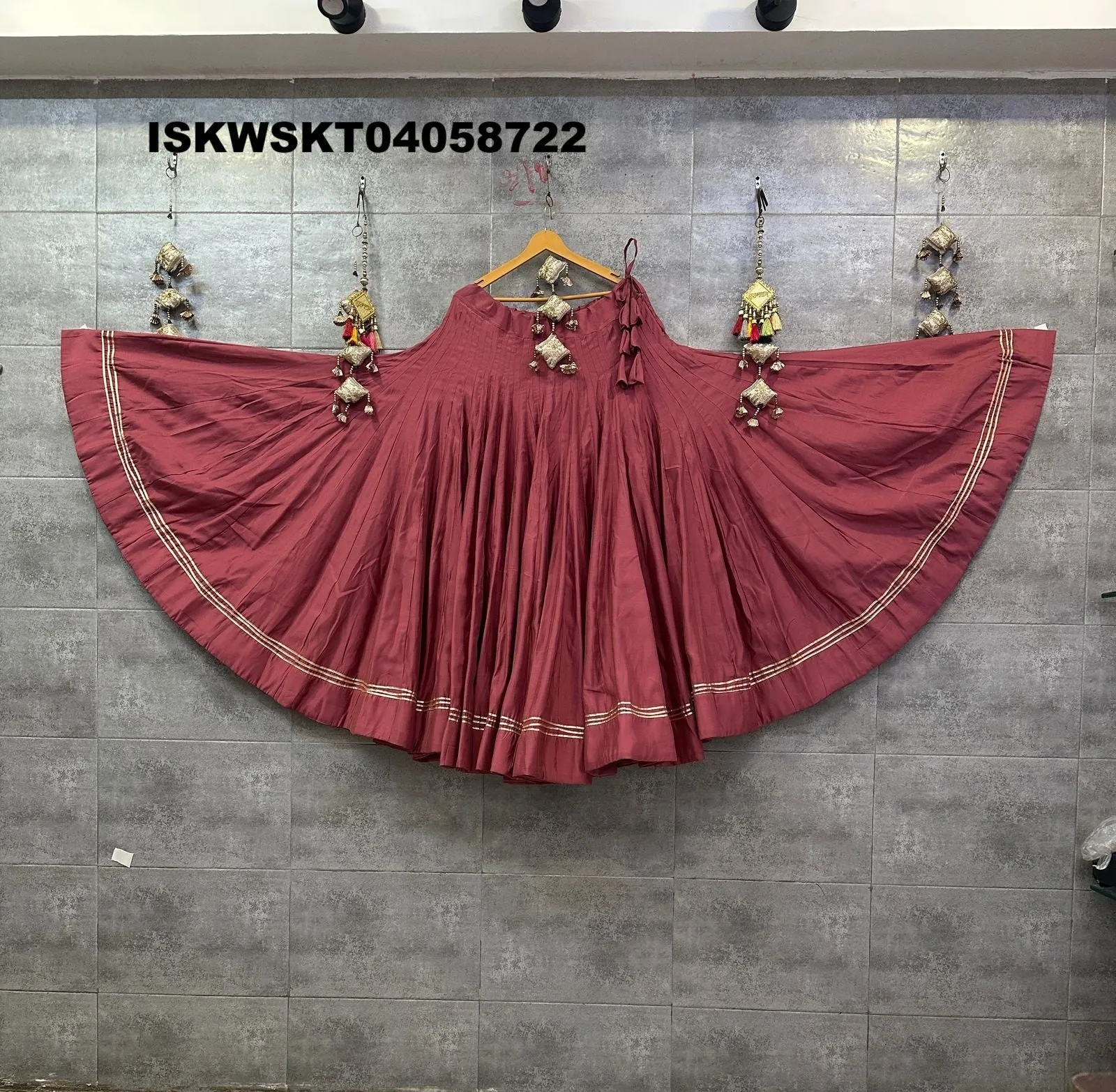 Sequined Silk Skirt-ISKWSKT04058722